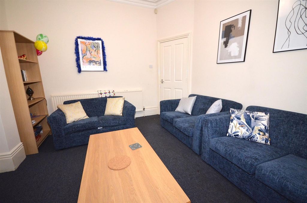 Property photo 3 of 12 Living Room 2.Jpg