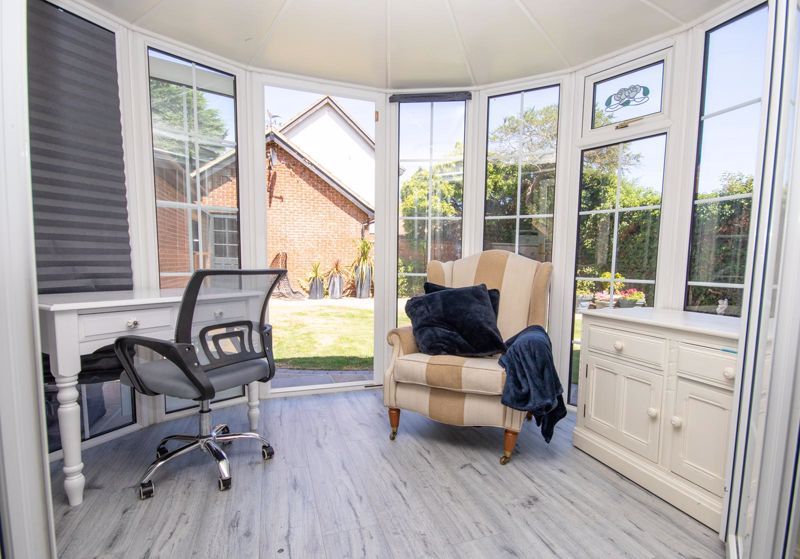 Property photo 3 of 14 Photo 9