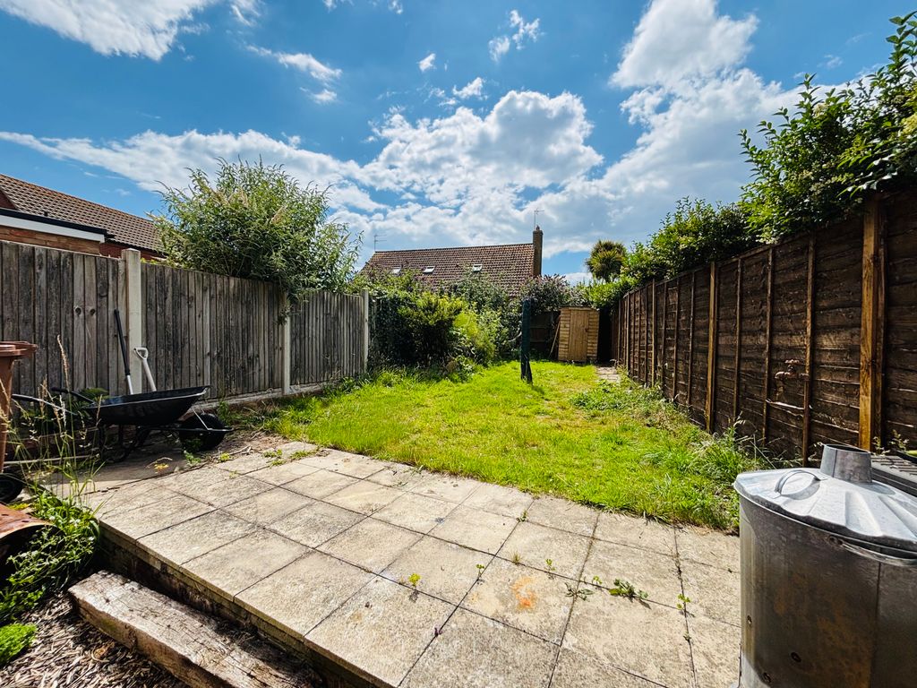 Property photo 2 of 11