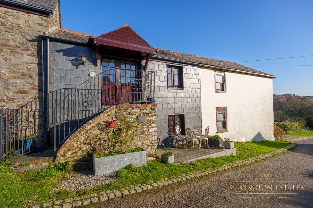 Property photo 3 of 37 4683927