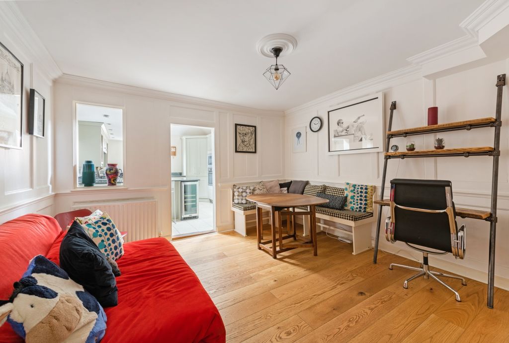 Property photo 2 of 16