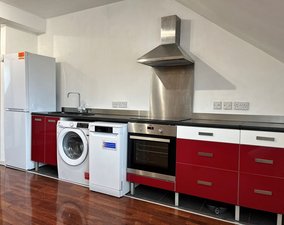 Property photo 1 of 5