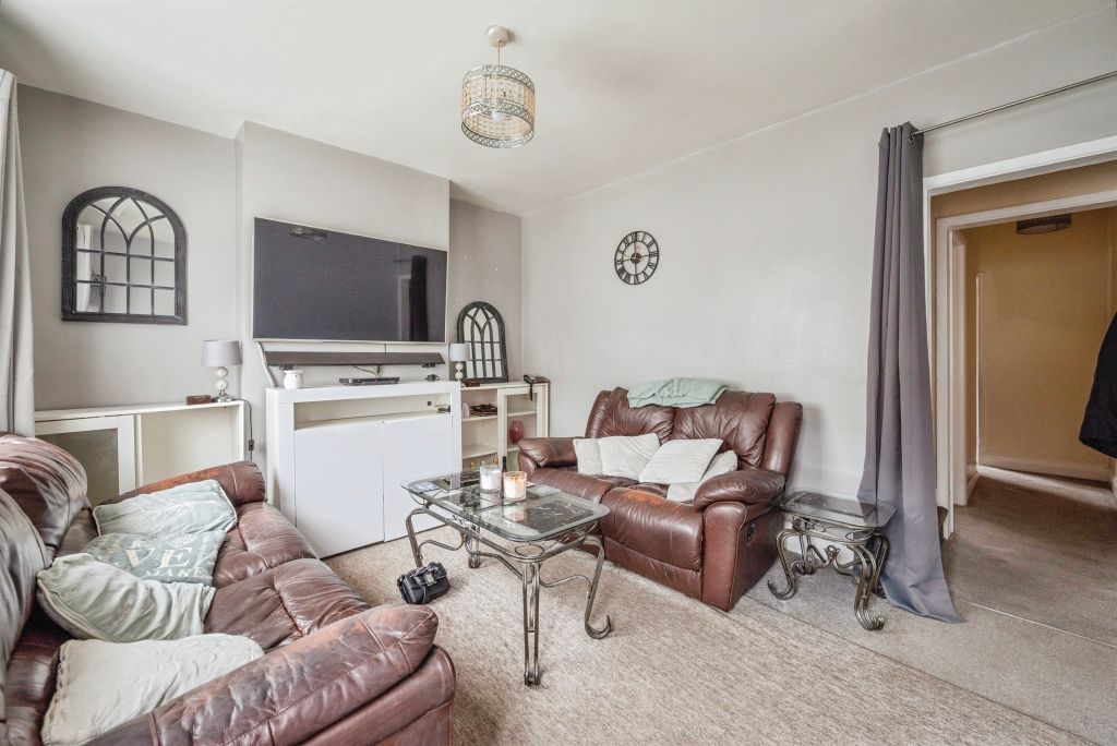 Property photo 3 of 17