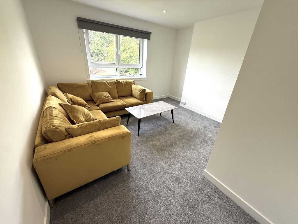 Property photo 3 of 11 Photo 3