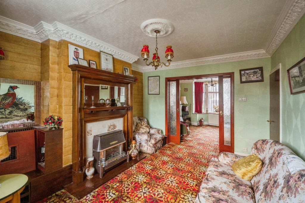 Property photo 3 of 16