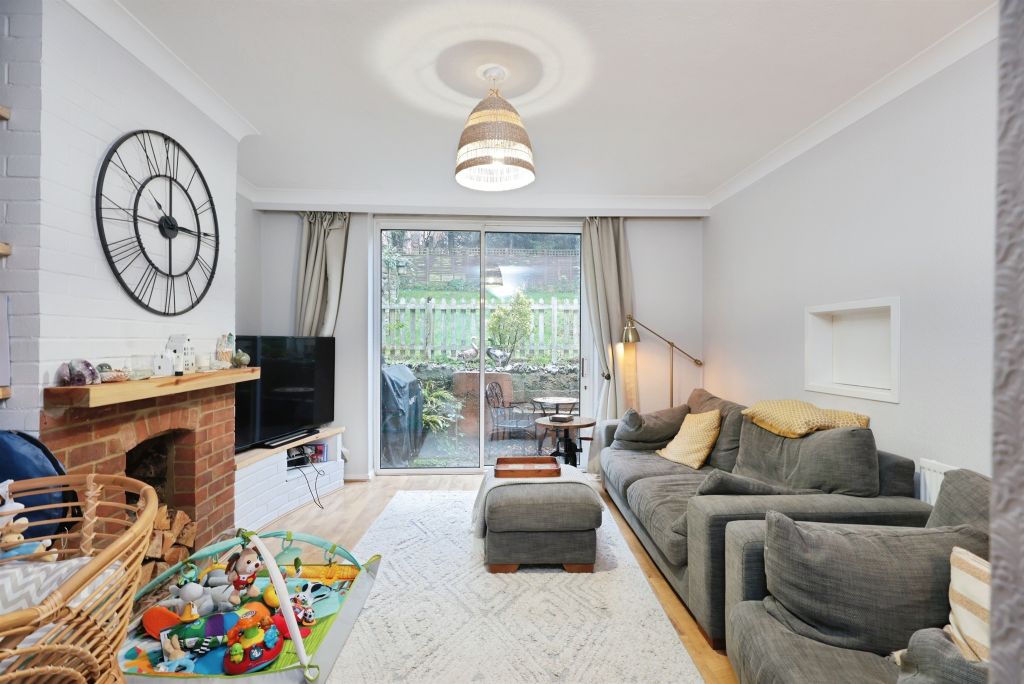 Property photo 3 of 16