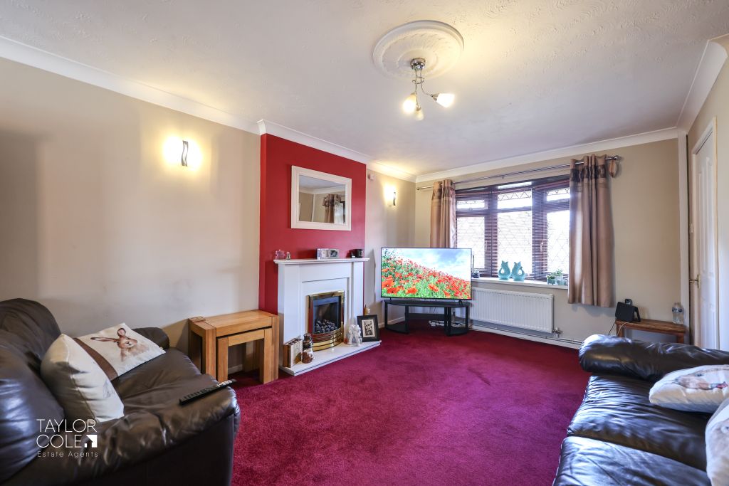 Property photo 3 of 19