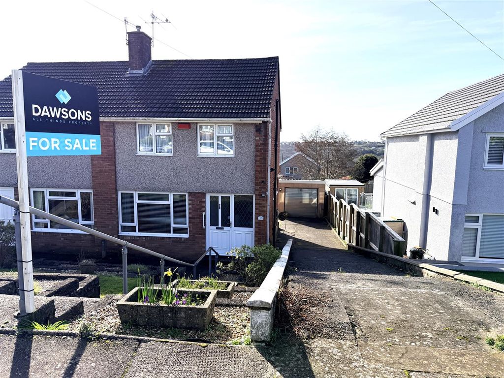 Property photo 1 of 13 Img_0623.Jpg