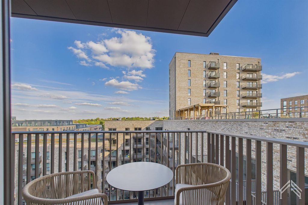 Property photo 2 of 20 5.Jpg