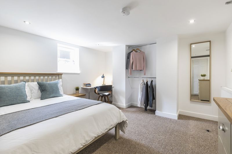 Property photo 3 of 21 Property Photo