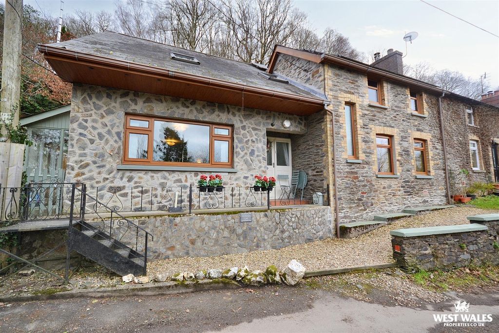 Additional image 25 of 3 bed end terrace house for saleVelindre, Llandysul SA44