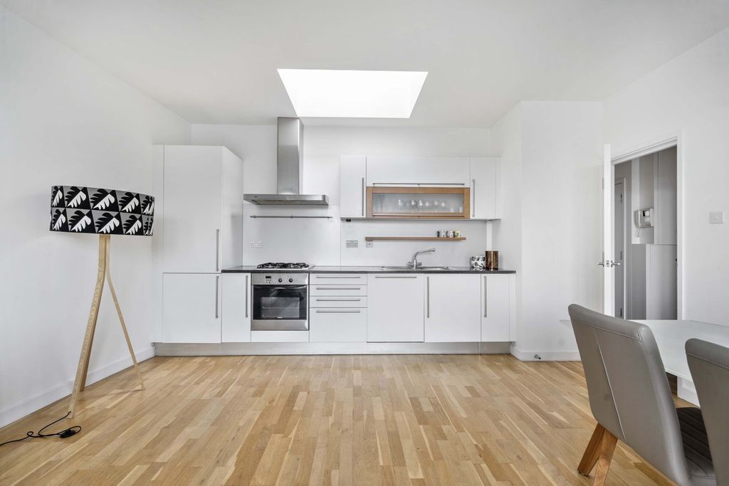Property photo 1 of 16 Kitchen