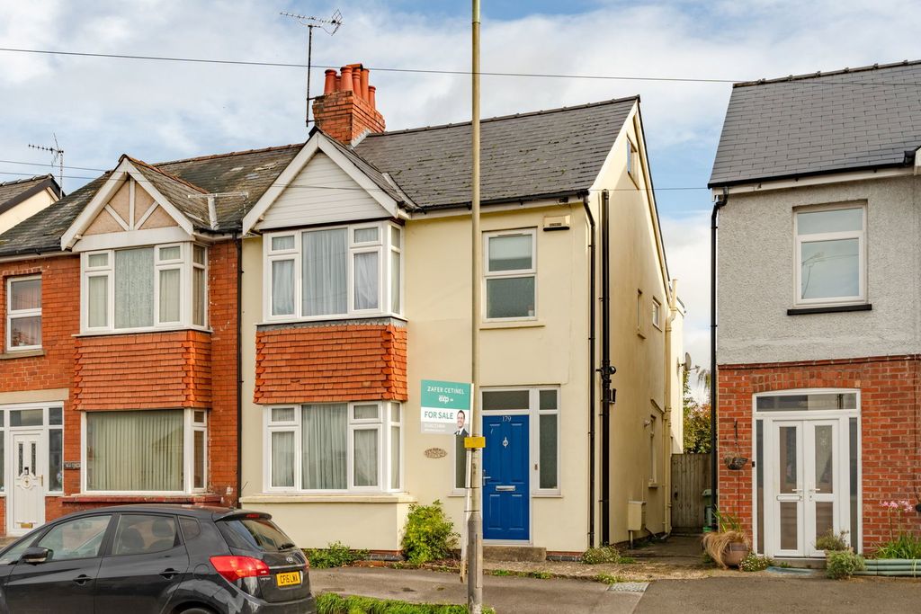 Property photo 1 of 10