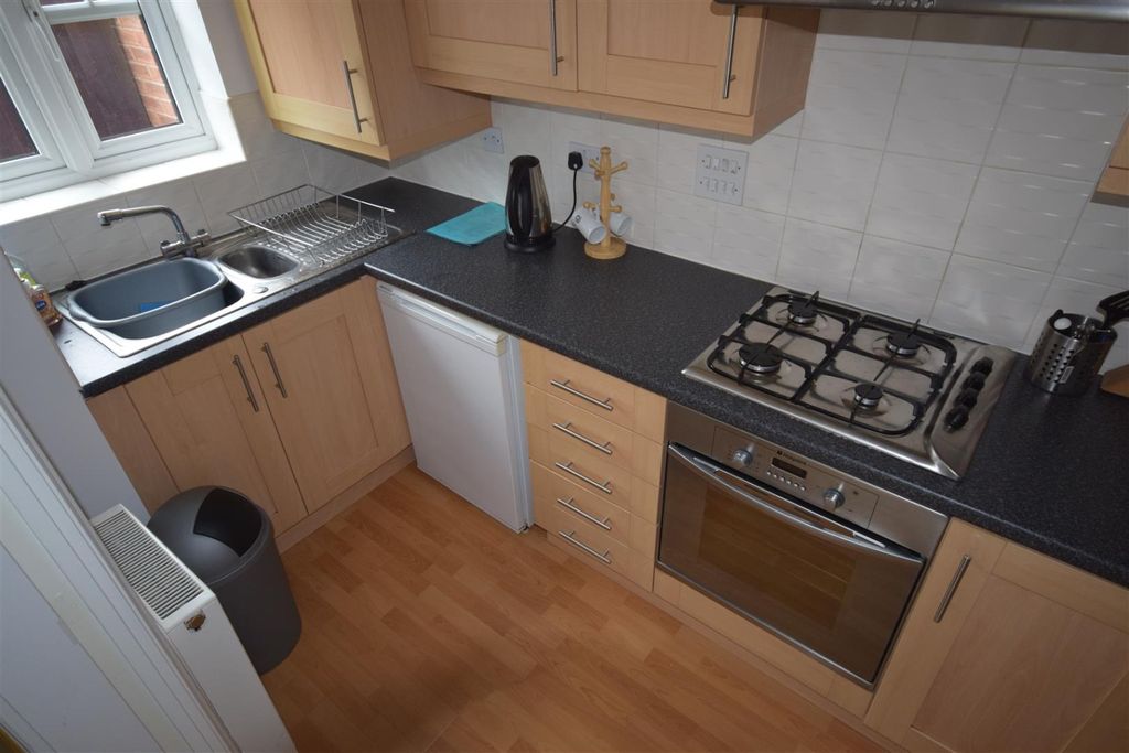Property photo 3 of 12 2369113
