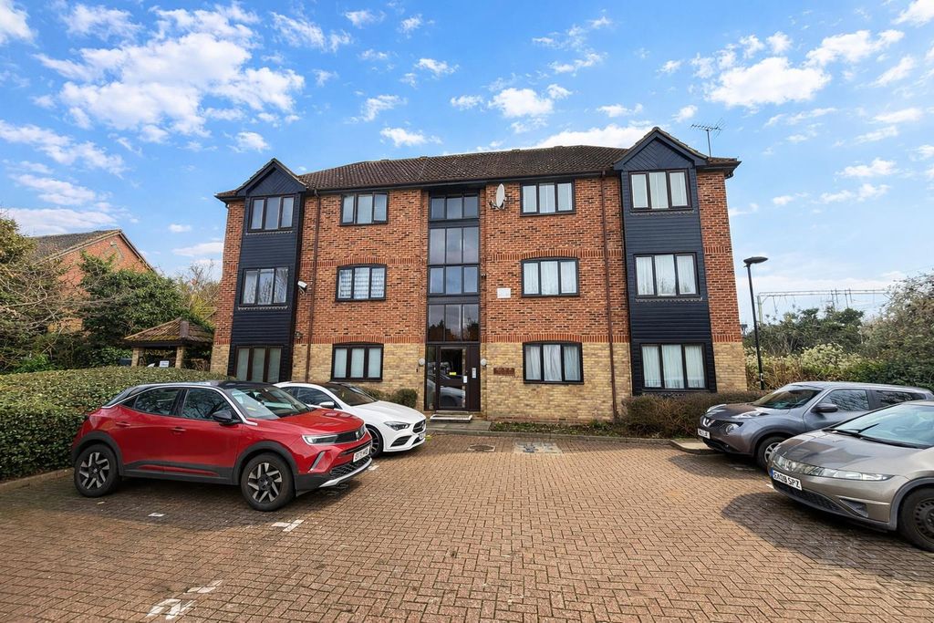 Property photo 1 of 14 Dac96F2B-875F-40c8-B0ba-9F0F13A70289.Png