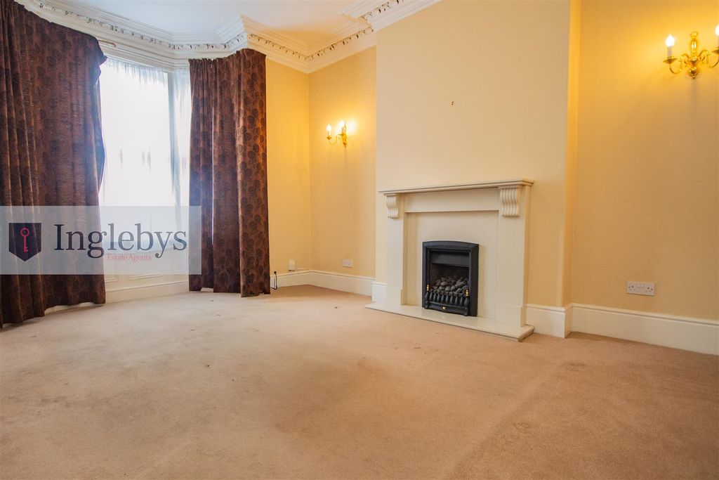 Property photo 3 of 29