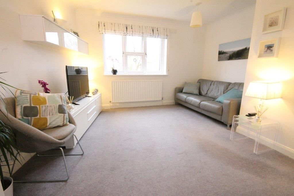 Property photo 3 of 7