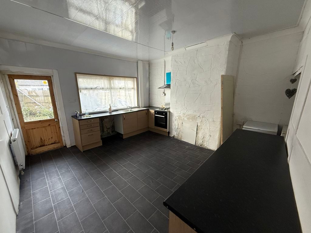 Property photo 3 of 7 Photo 3