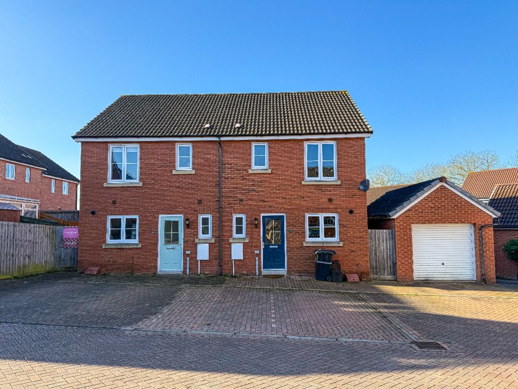 Property photo 1 of 15 3905331