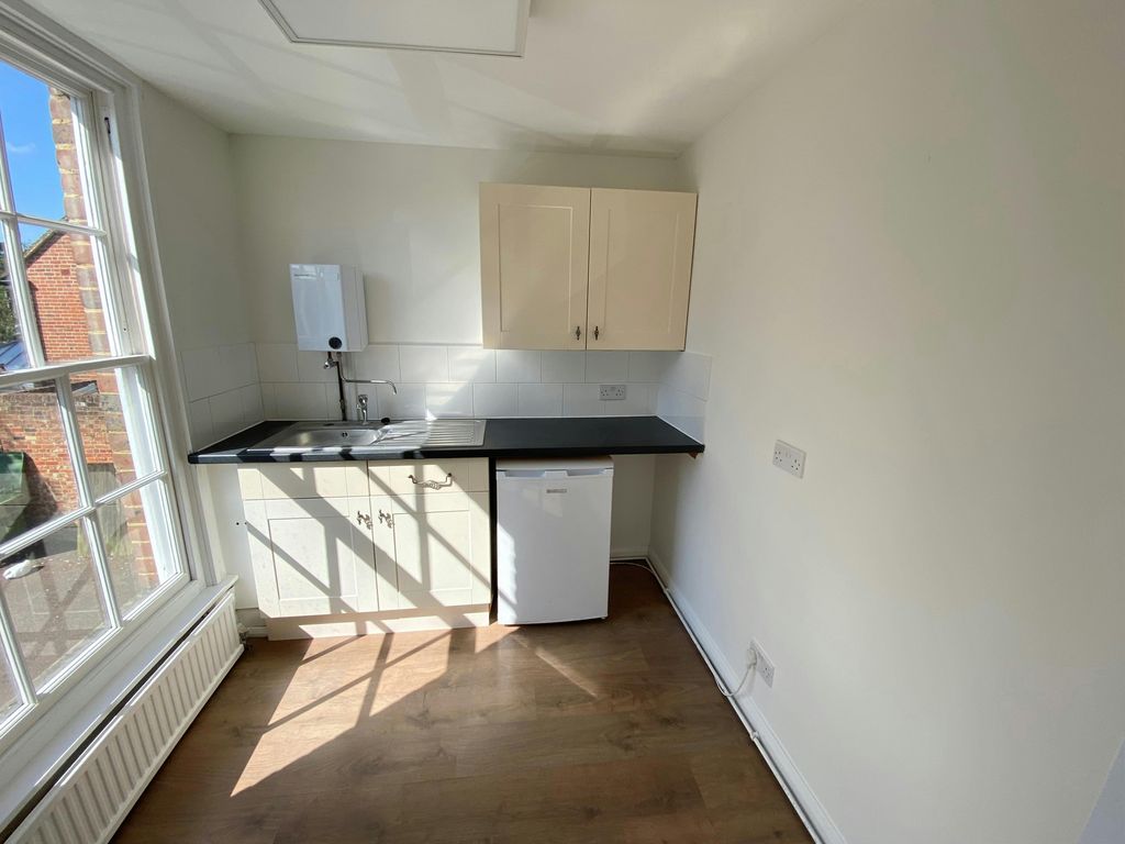 Property photo 3 of 3 Ff  Rear East Kit.Jpg