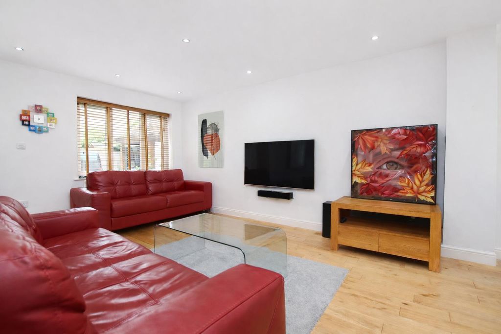 Property photo 1 of 14 3c01Ae80-De36-4836-9444-Ebe47c2c15F4.Png