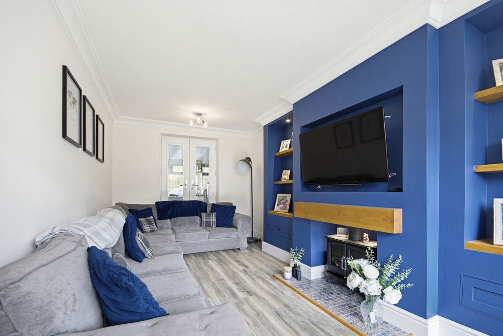 Property photo 2 of 32 Dsc05451