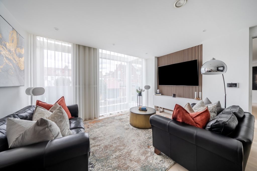 Property photo 2 of 24 1515472-4-6Aa2c54...