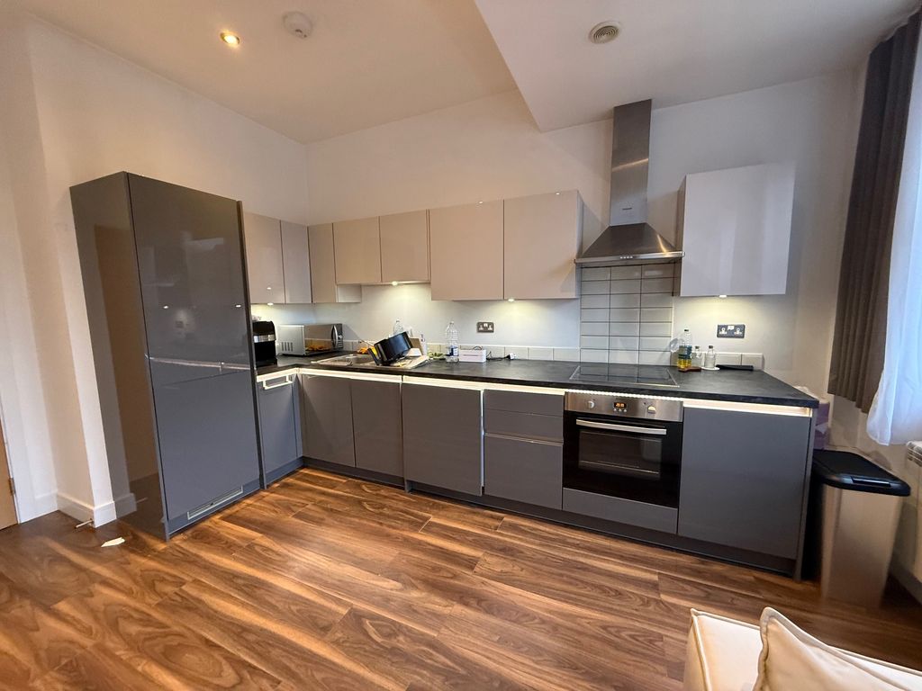 Property photo 3 of 9