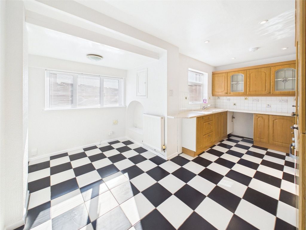 Property photo 2 of 13 Picture No. 01