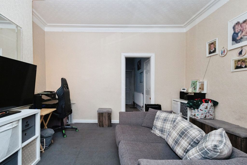 Property photo 2 of 17 Pbox-Img.Jpg