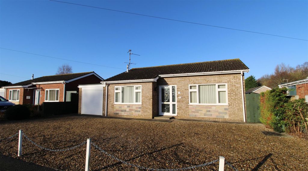 Property photo 1 of 14 Front