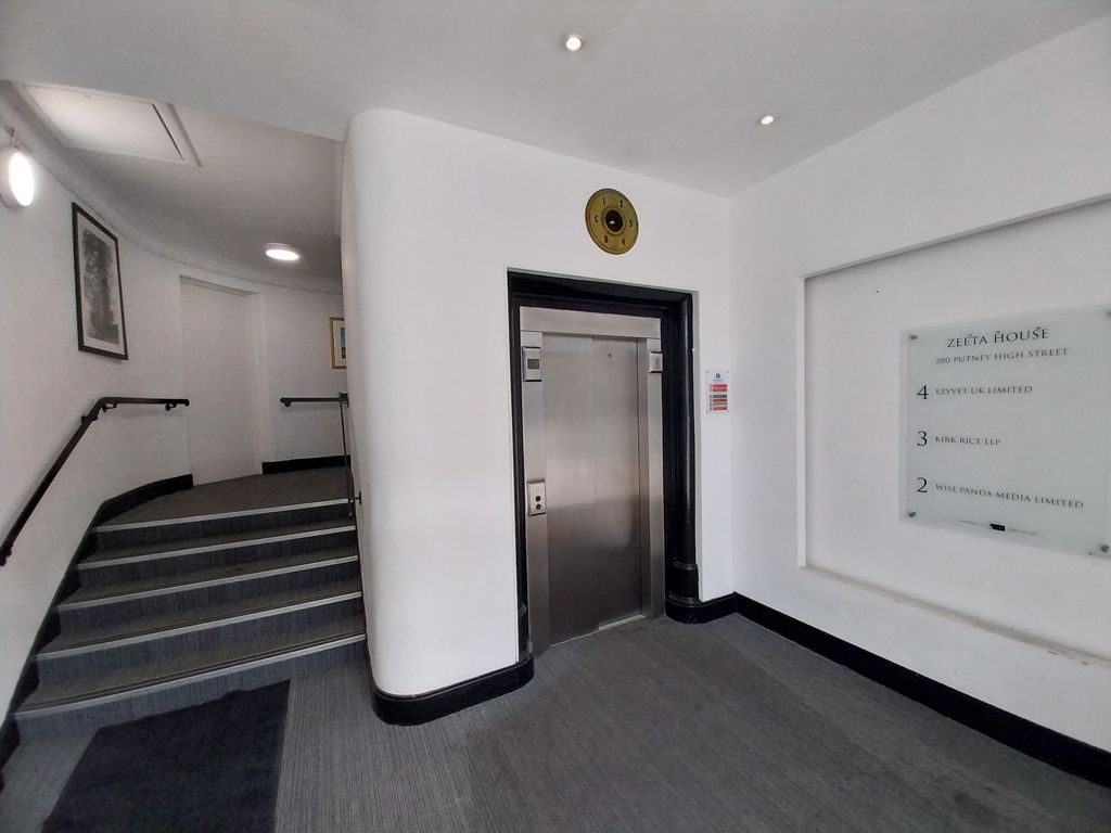 Property photo 2 of 9 Photo 16