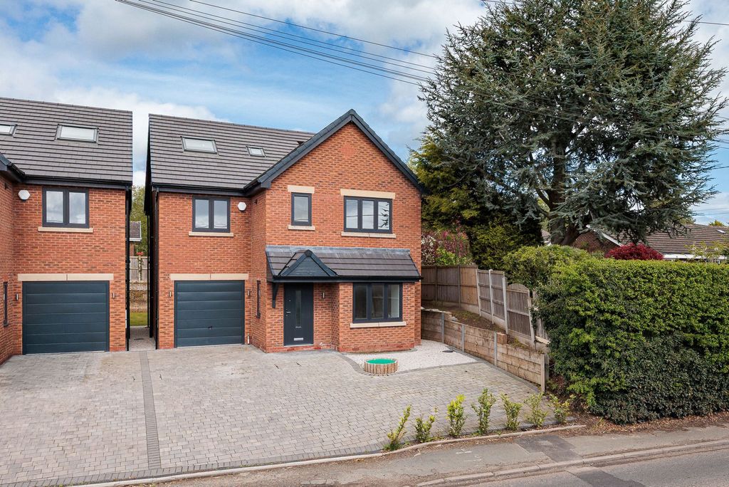 Property photo 1 of 21