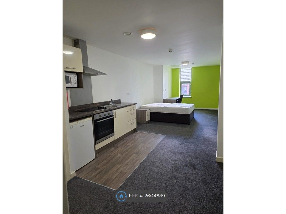 Property photo 2 of 11