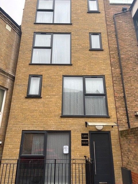 Property photo 2 of 4 Exterior