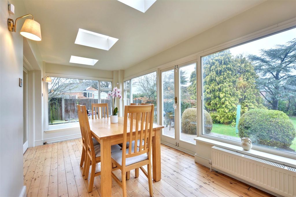 Property photo 2 of 25 Dining Room_3.Jpeg