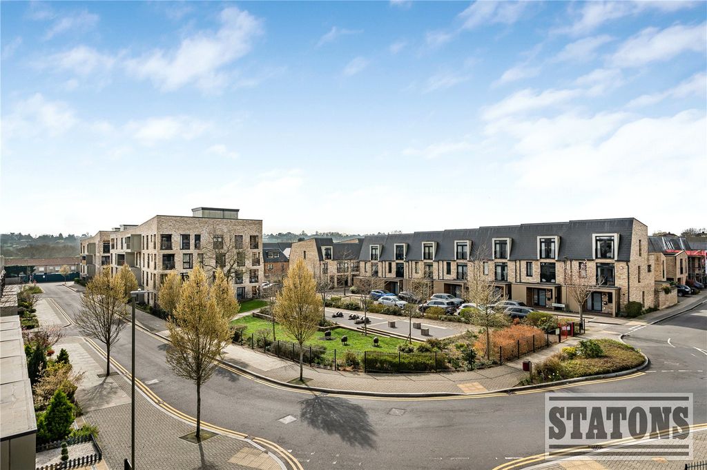 Property photo 2 of 32 Picture No. 34