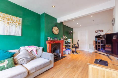 Property photo 2 of 16 9Fa950850c45Cf805737B62F0Be8B8F8_Max_476x317