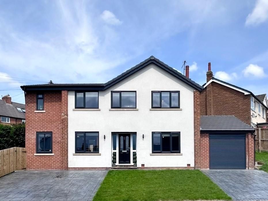 Property photo 2 of 17 Front 2.Jpg