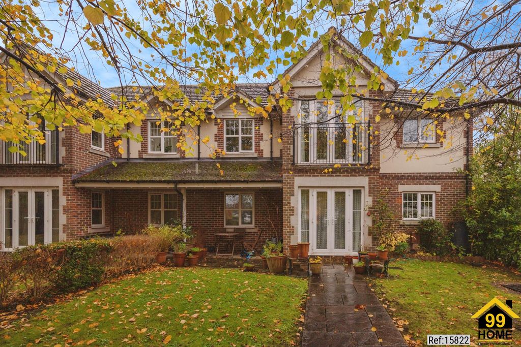 Property photo 3 of 20 Photo 2