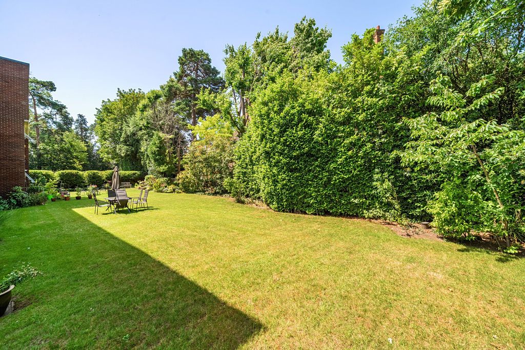 Property photo 2 of 10 1482123-3-6A3A6E7...