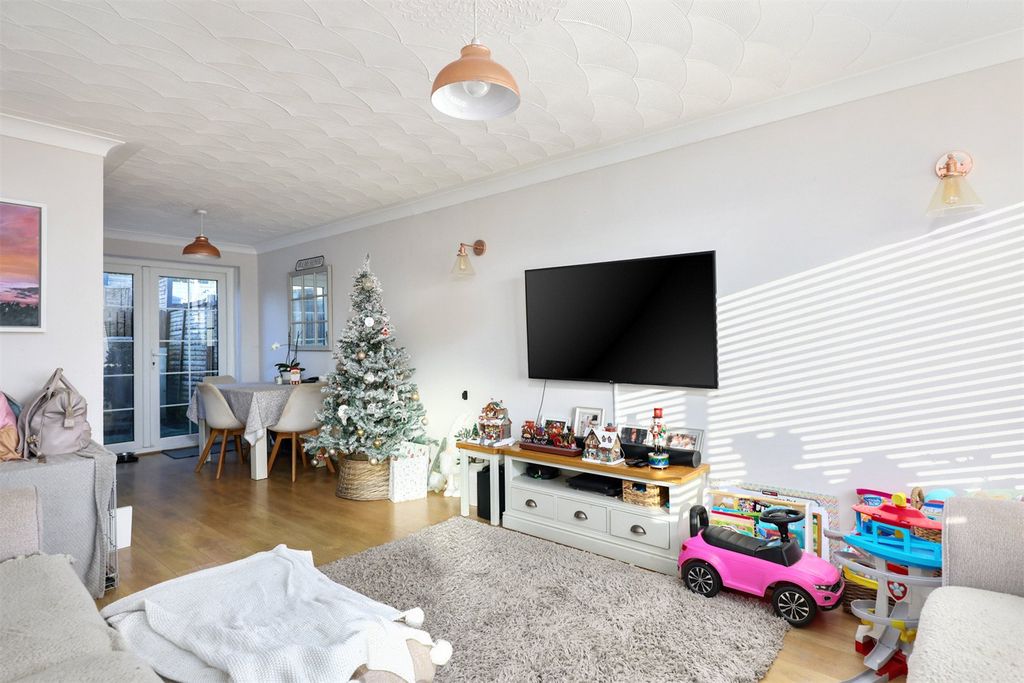 Property photo 2 of 11 Picture No. 05