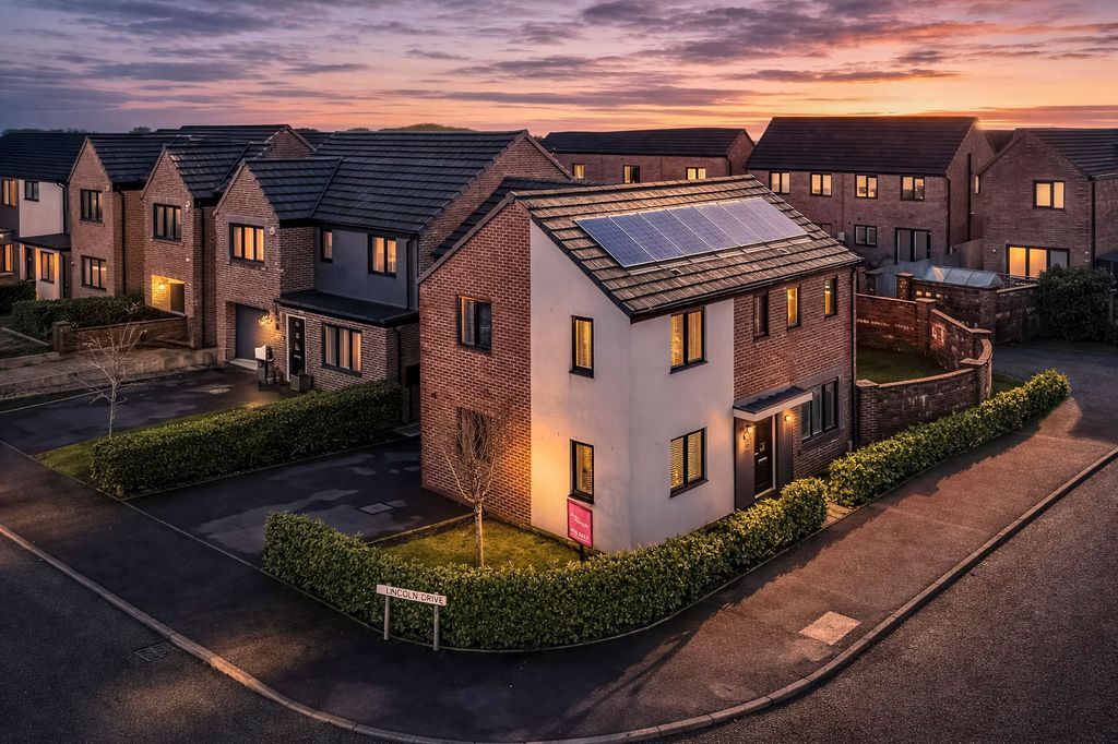 Property photo 1 of 47