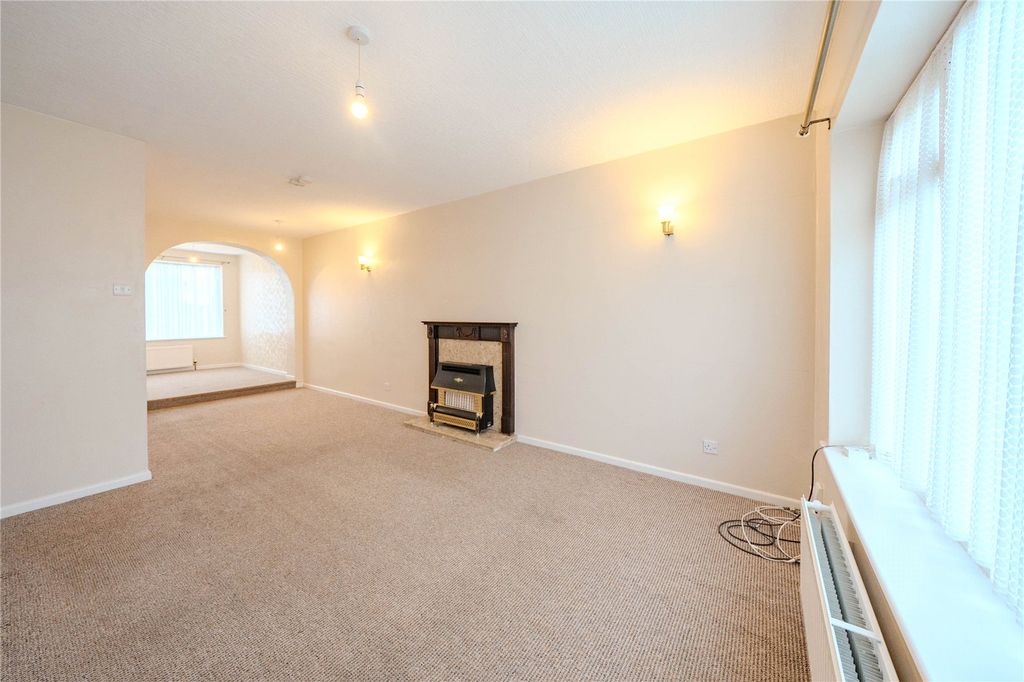 Property photo 2 of 20 Picture No. 08