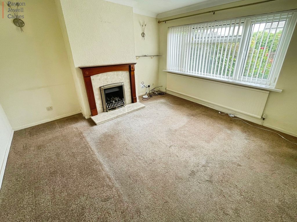 Property photo 2 of 13 Not Specified
