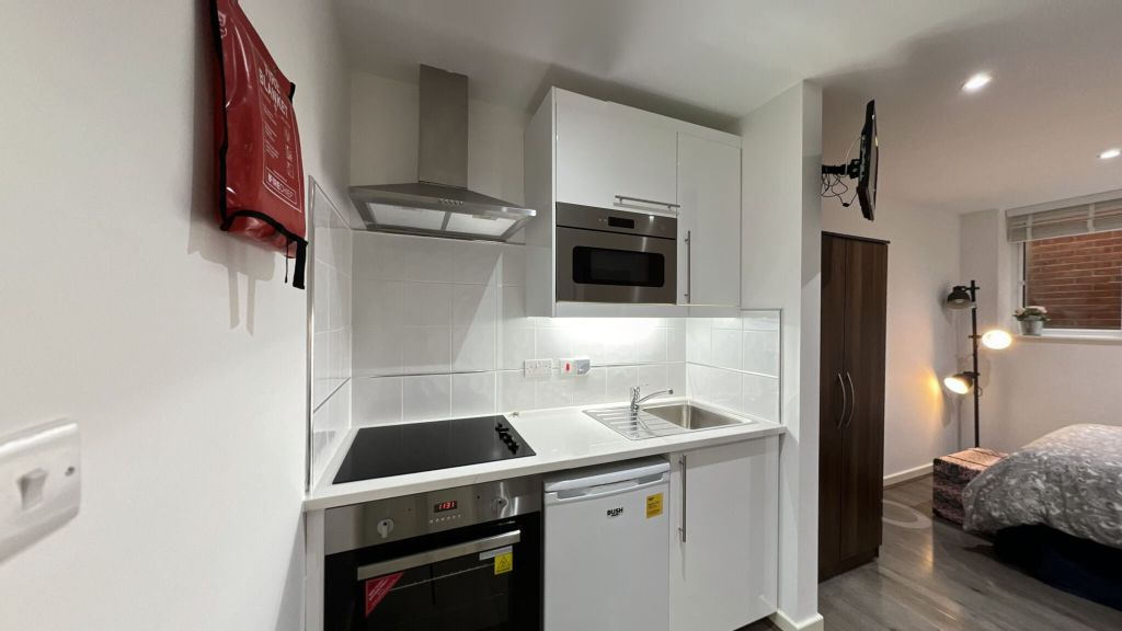 Property photo 2 of 12 Kitchen
