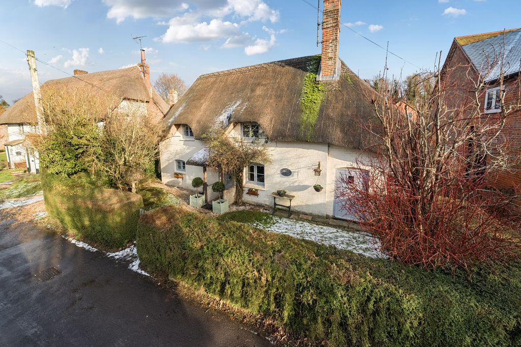 Property photo 1 of 21