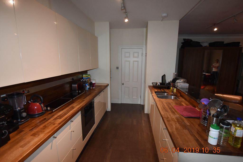 Property photo 2 of 5 Gallery