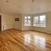 Property photo 2 of 9 Living Room Aspect 1