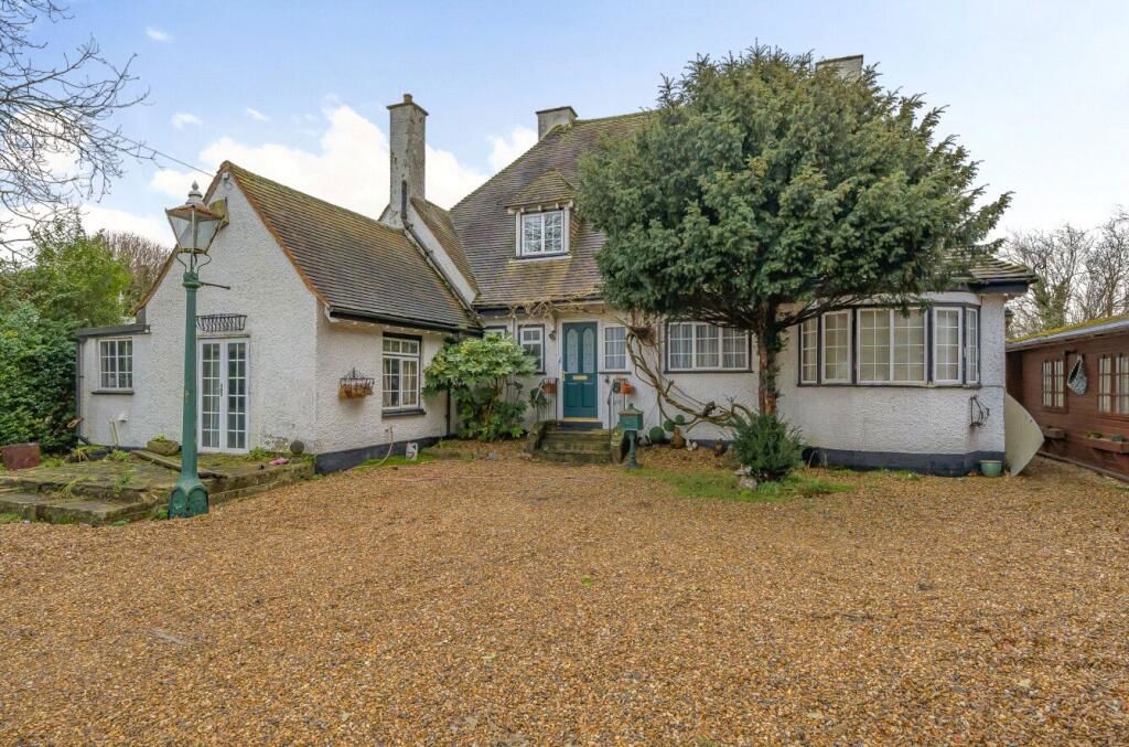 Property photo 1 of 33